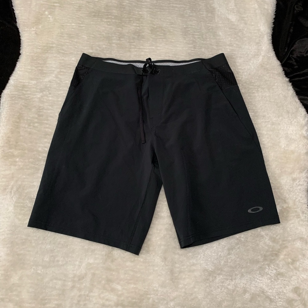 Oakley Black Men Swim Board Shorts
